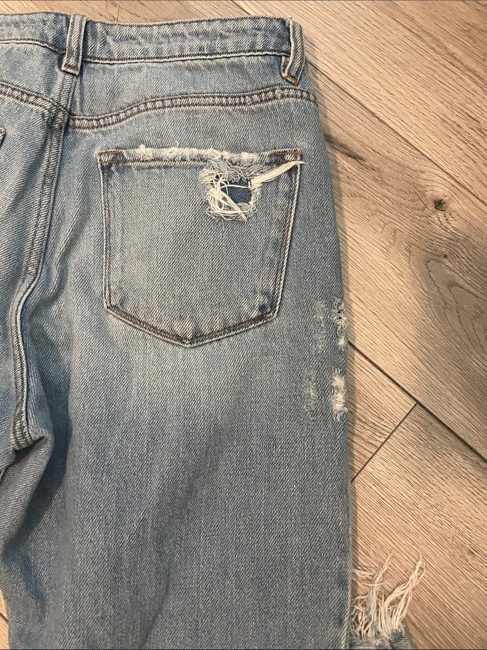 Distressed Light Blue Women's ultra high rise Ripped Jeans - Picture 8 of 9